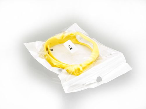 Ремешок для Xiaomi Band 3/4 Sport желто-белый оптом, в розницу Центр Компаньон фото 3